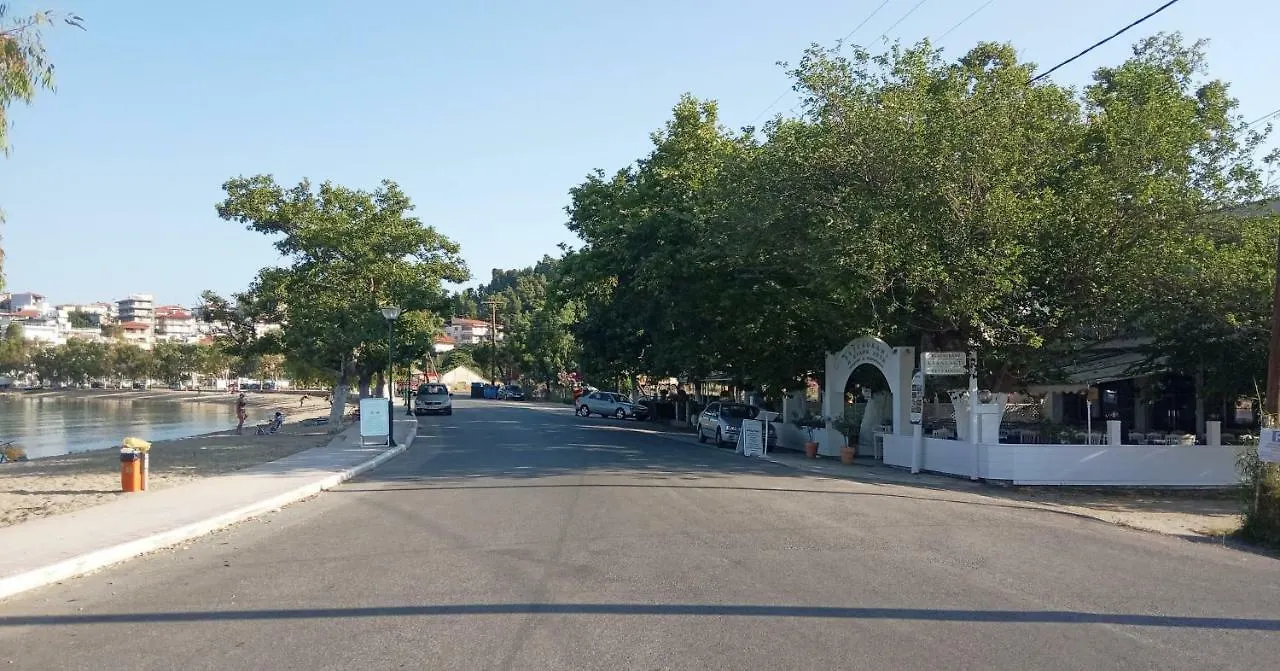 Villa Georgia Beach Neos Marmaras